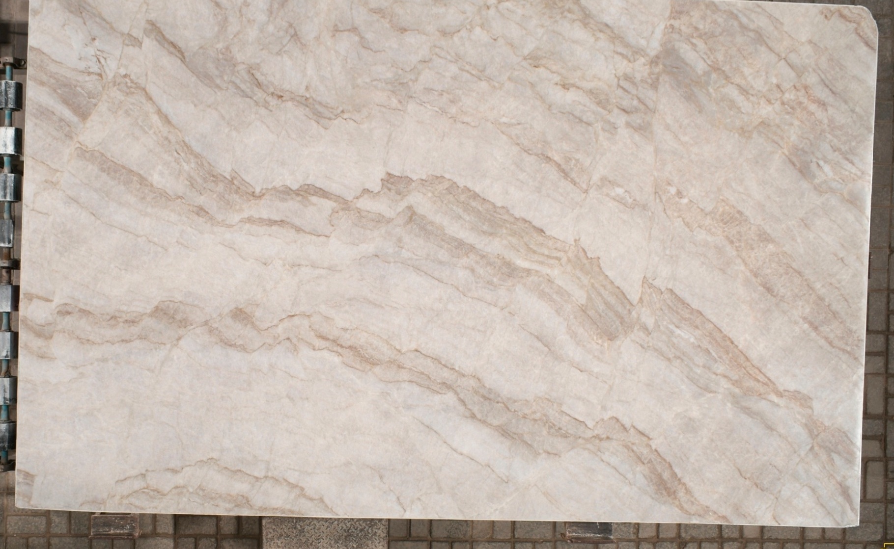 Taj Mahal Honed Quartzite
